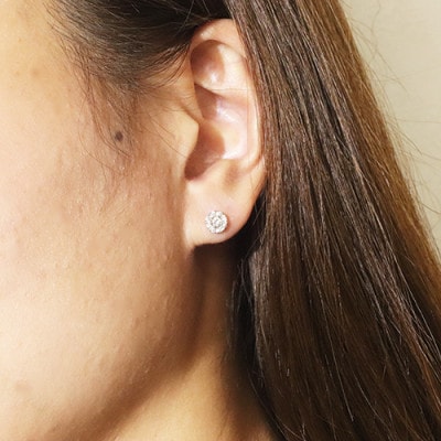 K18ホワイトゴールド　0.34ct　取り巻きダイヤモンドピアス【BQ-105】