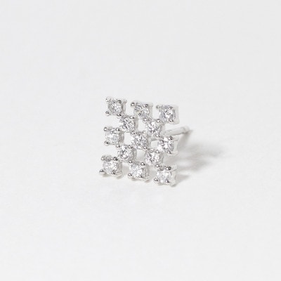 プラチナ　0.28ct　シンメトリー　ダイヤモンドピアス【BQ-69】