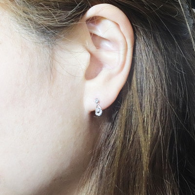 プラチナ　0.20ct　雫ダイヤモンドピアス【BQ-91】