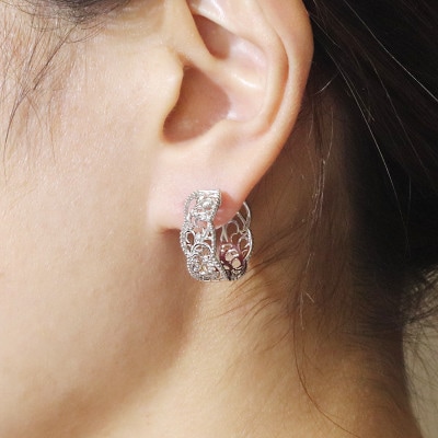 プラチナ　0.10ct　唐草デザインピアス【BQ-163】