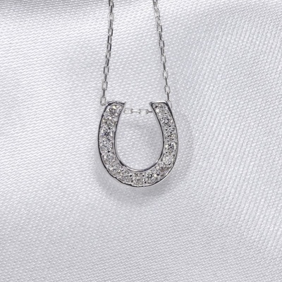 プラチナ 0.12ct 馬蹄ダイヤモンドペンダント【BQ-181】
