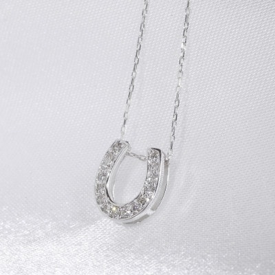 プラチナ 0.12ct 馬蹄ダイヤモンドペンダント【BQ-181】