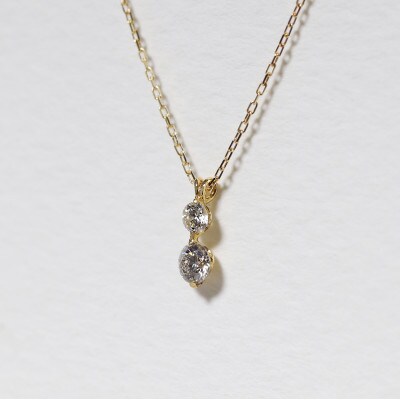 K18 0.15ct 2石ダイヤモンドペンダント【BQ-184】