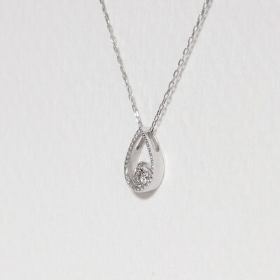 プラチナ 0.10ct しずく一粒ダイヤモンドペンダント【BQ-219】