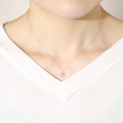 プラチナ 0.01ct フラワーダイヤモンドペンダント【BQ-222】