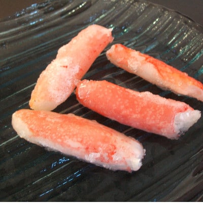 使いやすい 訳あり 生冷ずわい蟹棒身(小サイズ) 500g×2 計1kg【カット済】