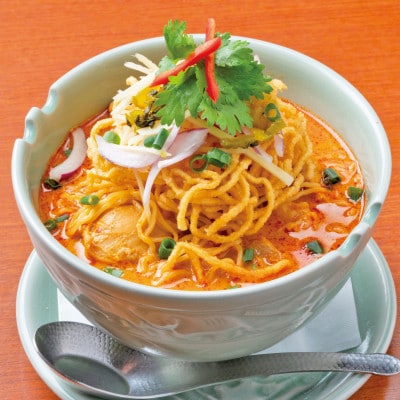 【本格タイ料理クルン・サイアムのスースーデリ】カオソイ5個セット