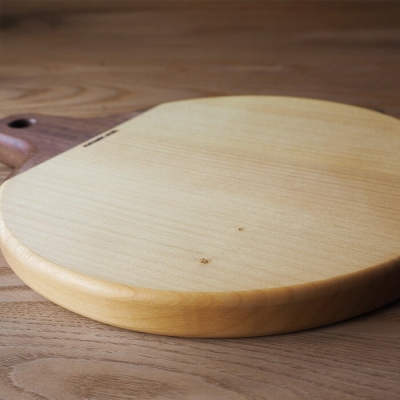 銀杏のまな板 丸型 手付き 耐水加工 (L37×W30×T2.7cm) 