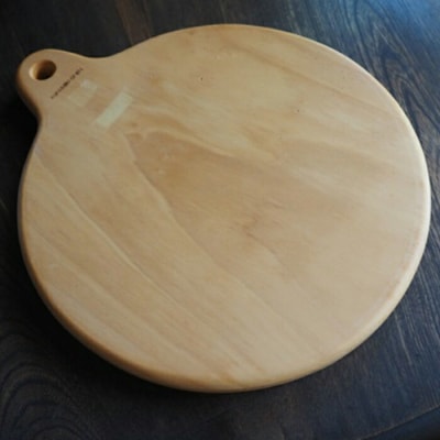 丸型カッティングボード 通 耐水加工 (L36×W30×T2cm) 