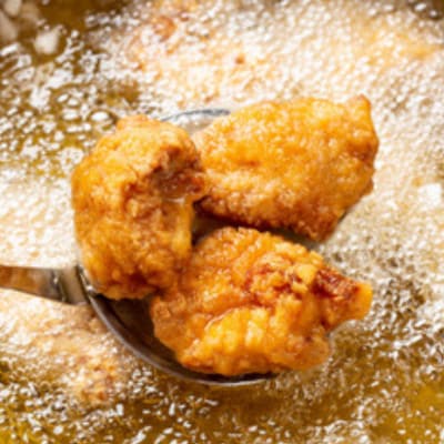 鳥新 若鶏の唐揚げ(1kg)味付け2種類入り※調理済