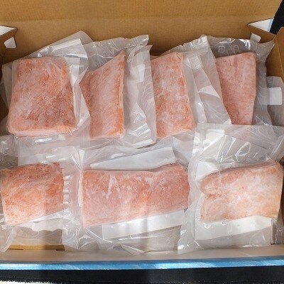 【年内配送可○】お刺身用カムイサーモン約700g B-42081