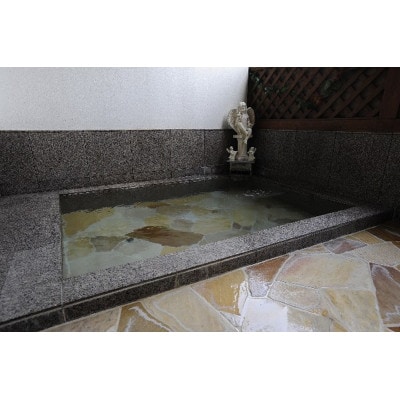 ペンション　天使のイルカ!　1泊朝食付き宿泊券(ペア)