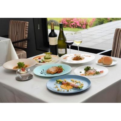 【the salon 伊豆高原 Hotels&Resort】1泊2食付ペア宿泊招待券(客室温泉付)