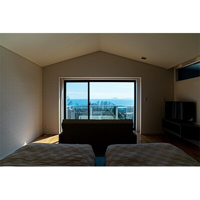 【伊豆高原ホテルUMITO the salon IZU】1泊2食付ペア宿泊招待券・本格フレンチを堪能
