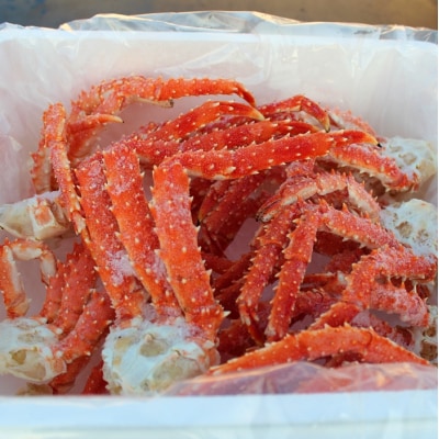 【年内配送可○】本タラバガニ肩足 1.0kg詰合せ C-57032