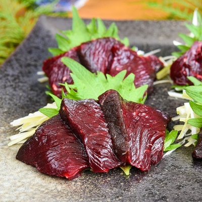 【年内配送可○】★生クジラ肉(刺身用) B-45007