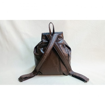 とっても軽い!　衣料革と手染め革の手作りリュック(焦げ茶) [54071500]