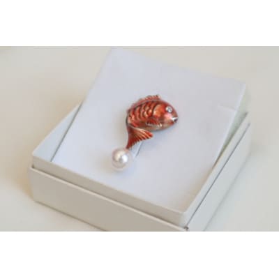 パール ピンブローチ おめで鯛 7.5mm 暁工房 A072-002018