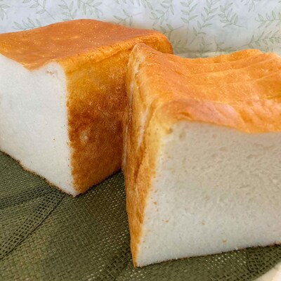 国産米粉100%の食パンと米麹の天然酵母(小麦粉)五穀米入りパン | パン ぱん 米粉 _EZ01