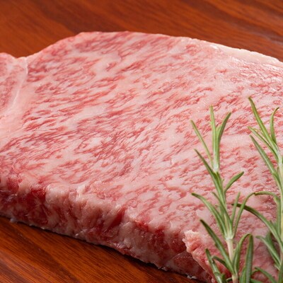 古河市で育った常陸牛!霜降サーロインステーキ2枚 計700g | 肉 にく ニク _AO07