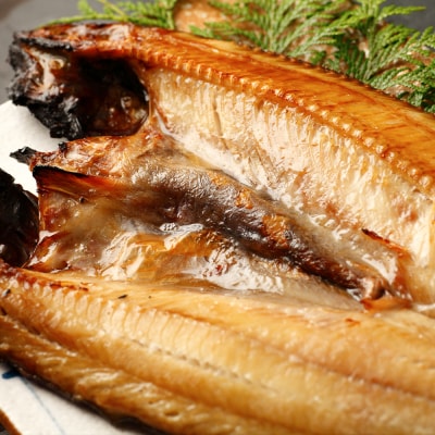 利尻島産 糠塩ニシン&開きほっけ食べ比べセット＜利尻漁業協同組合＞