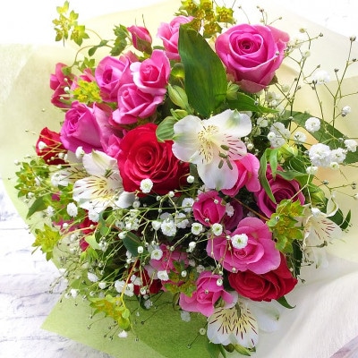 産地直送の薔薇【バラの花束　ラウンド】ギフト・贈り物に　ばらの生花