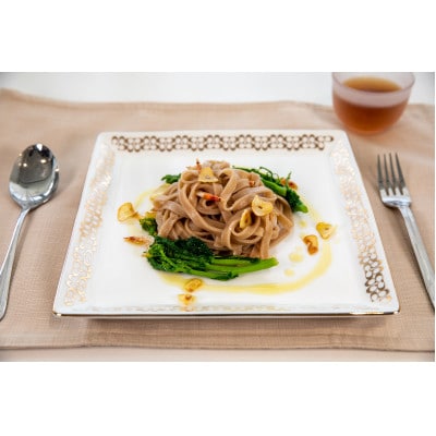 グルテンフリー 米粉で作った麺「う米めん」玄米タイプ　100g×30食