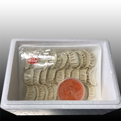 ＜12/21まで年内配送＞餃子25個×1P、いくら醤油漬け100g×1P A-36042