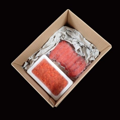 ＜12/10まで年内配送＞いくら(鮭卵)210g、甘口たらこ200g×1P A-28152