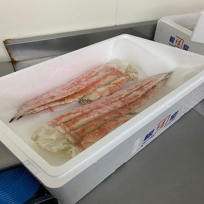 ＜12/17まで年内配送＞冷凍ボイルたらばがに脚700g～900g×2肩 D-60013