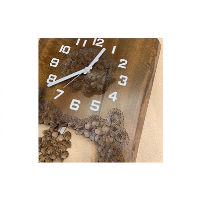 自然木振子時計(軽井沢彫・長野県伝統的工芸品) [54130171]