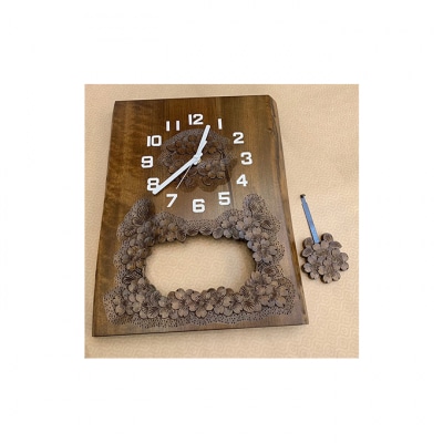 自然木振子時計(軽井沢彫・長野県伝統的工芸品) [54130171]