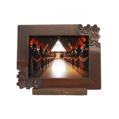 軽井沢彫り　大坂屋家具店　こだわりの写真立て　2Lサイズ[54130026]