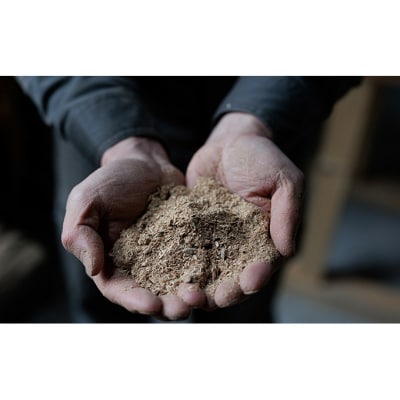 軽井沢ブリケット　薪4本入り　5～5.5kg　1箱[54130267]