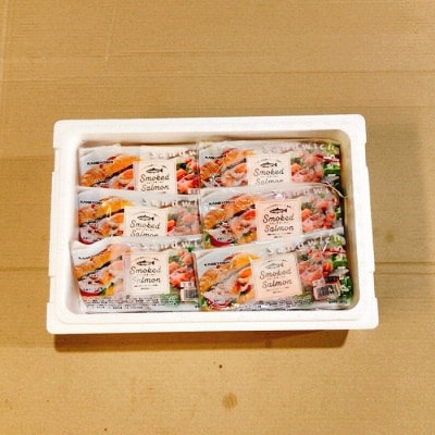 ＜12/14まで年内配送＞サーモン4～8P(計1kg)&塩銀鮭切身1切×30P F-09020