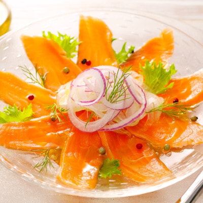 ＜12/14まで年内配送＞お刺身用トラウトサーモン2.4kg B-09111