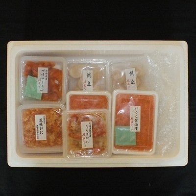 ＜12/21まで年内配送＞★いくら、たらばがに、花咲がに、ほたて、サーモン D-42073