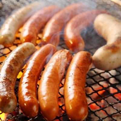 愛媛県内子町の道の駅からりの人気燻製商品詰め合わせ!内子豚ハム・ソーセージセット 1