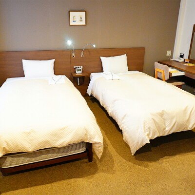 ホテル ビジネスイン やまだ 宿泊券 4,000 円分