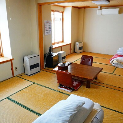 光山温泉 岳泉荘 宿泊割引券 3000円分