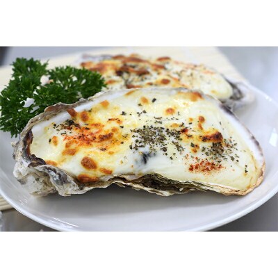 三陸山田産 山田湾 育ちの カキ グラタン (8個入り)  牡蠣