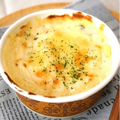 三陸山田 【3ヶ月連続定期便】ホタテ と カキ と 海の幸 の グラタン 定期便 2人前