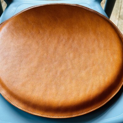 国産牛革 レザークッション 座布団(キャメル・ハニーゴールドステッチ)