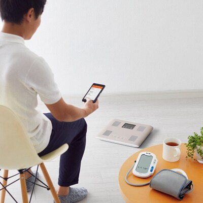 【BC333LPK】タニタ 体組成計【スモーキーピンク】|22_tnt-070101a