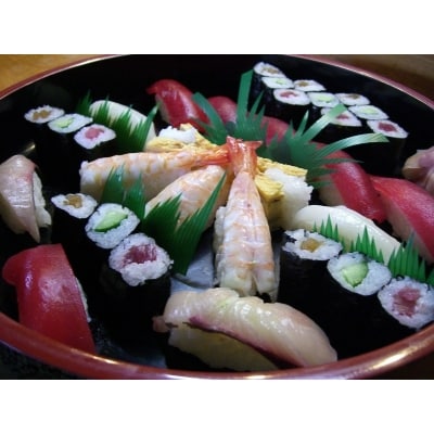 焼津 和作寿司 食事券 寿司 一品料理 昼夜使用可能(a15-412)