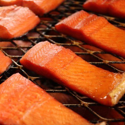 鮭 燻 切身 パック セット 約700g 燻製(a19-044)