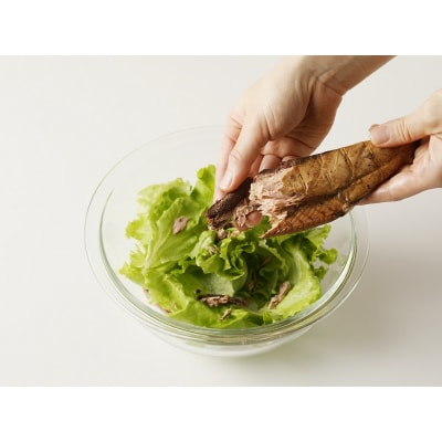 焼津産 一本釣り かつお の なまり節 約750g(a10-957)