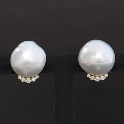 K18白蝶真珠バロックピアス【12mm】