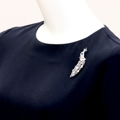 K18WG孔雀ブローチ【D1.25ct・RB0.54ct・P0.05ct】