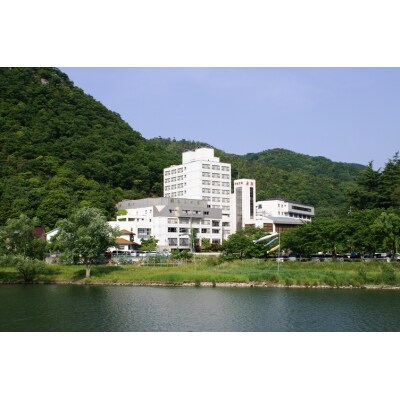 たつの市国民宿舎志んぐ荘利用補助券(9,000円分)　F-5